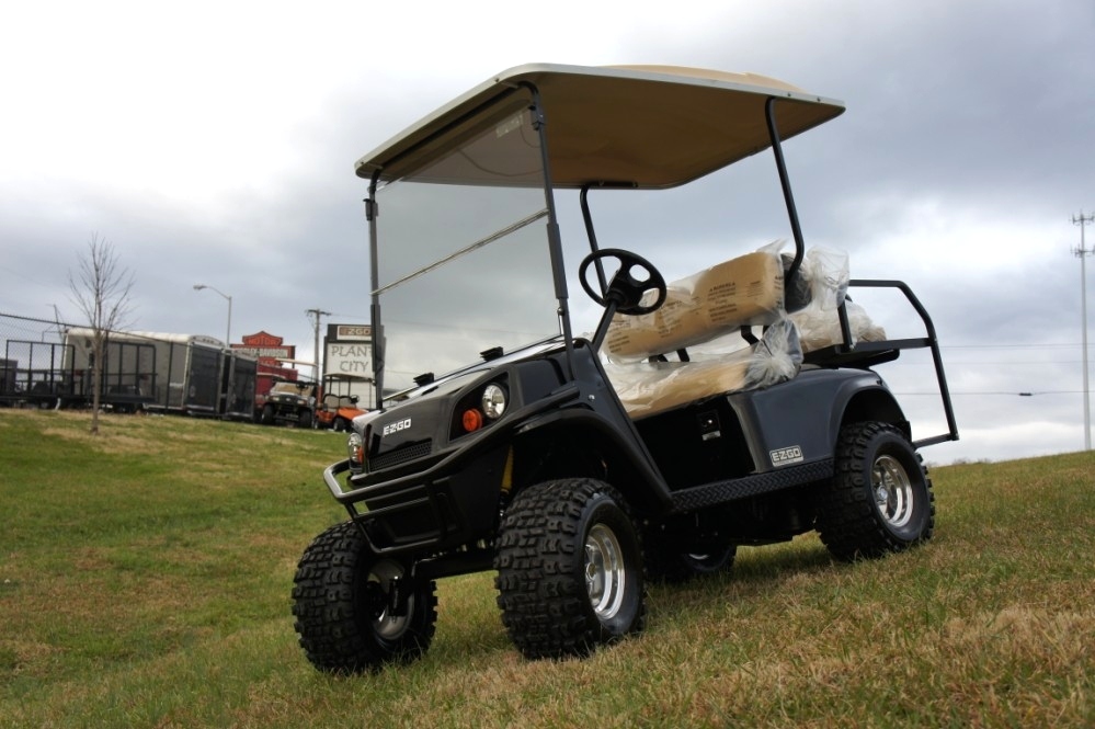 EZGO Express S4 New     2 Year Warranty  TN Golf Cars 