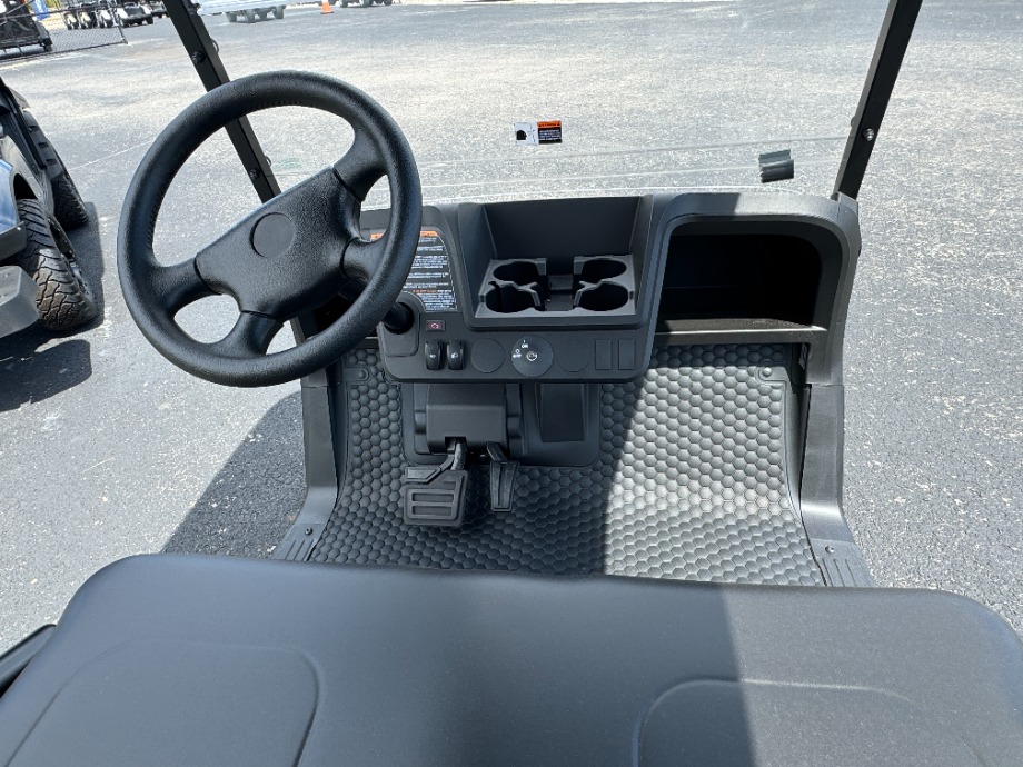 2025 EZGO Gas Valor 4 TN Golf Cars 